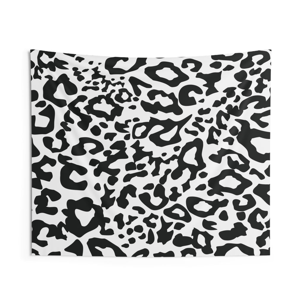 Leopard Print Indoor Wall Tapestry — Black & White Animal Pattern Décor