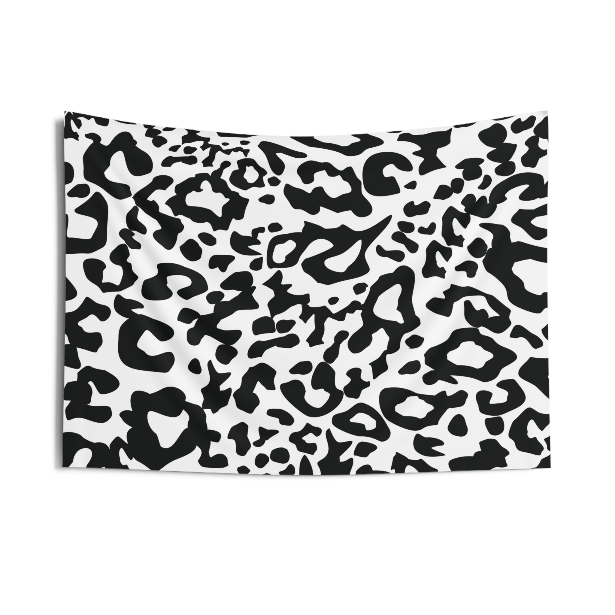 Leopard Print Indoor Wall Tapestry — Black & White Animal Pattern Décor